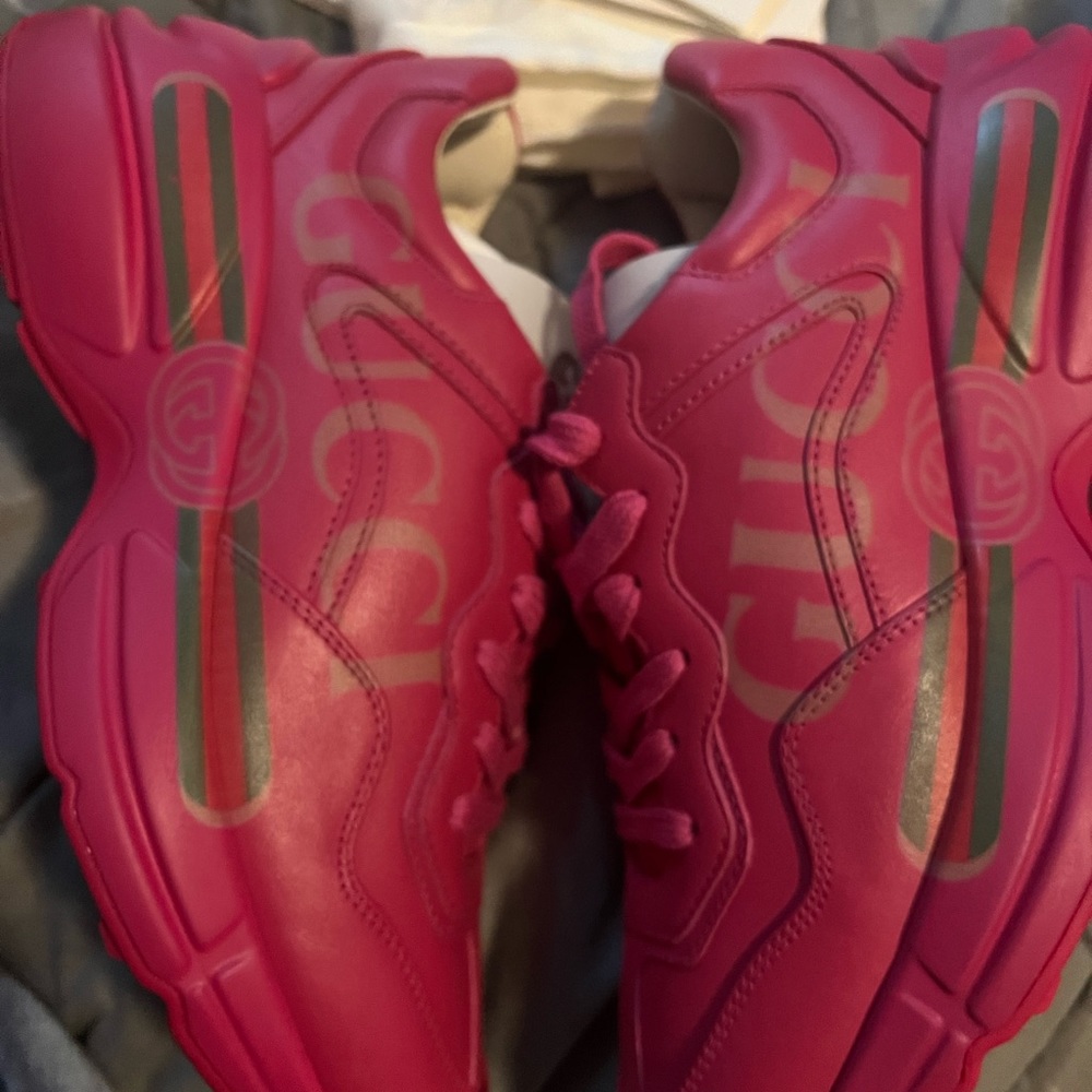 Gucci shoes